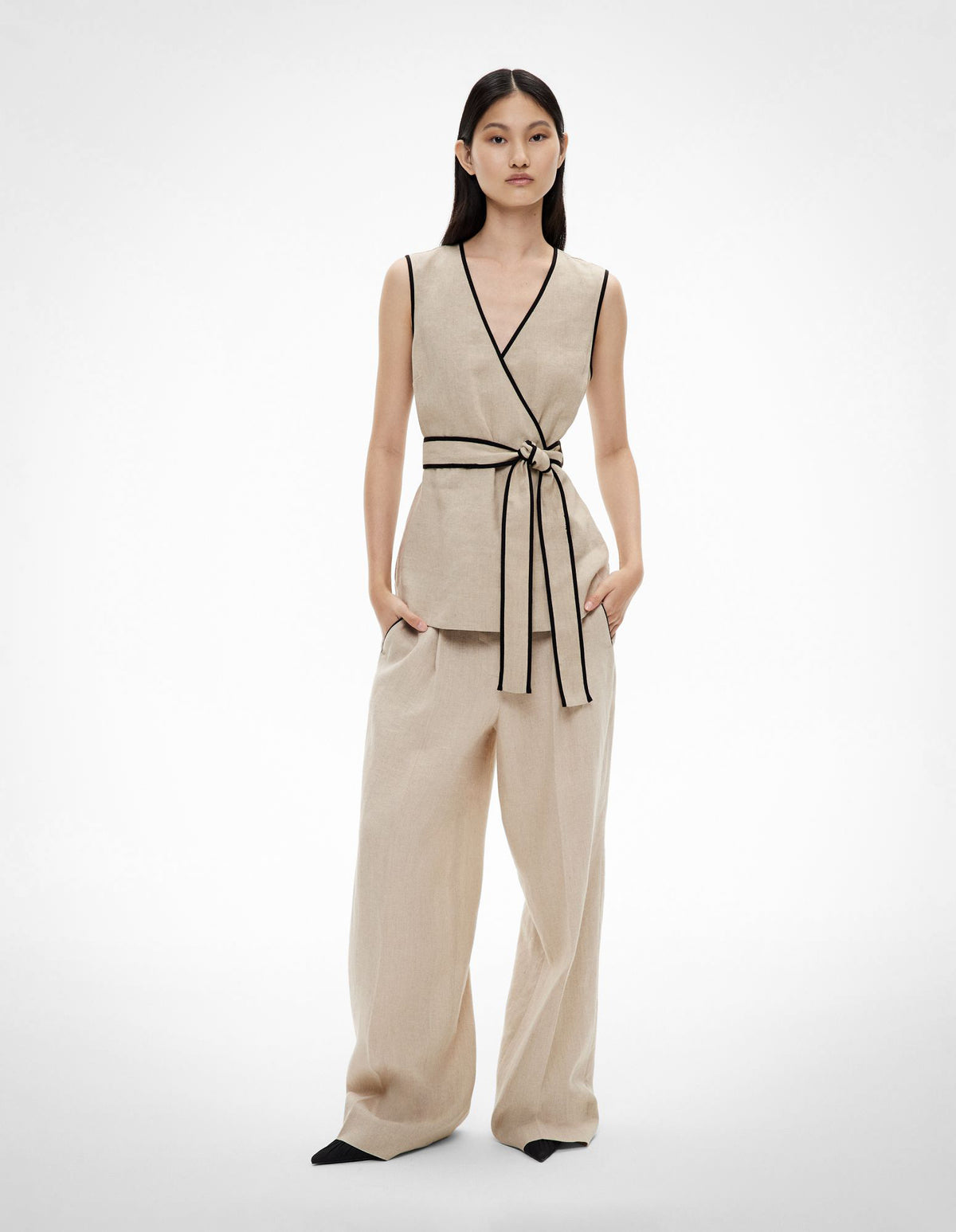 Contrast Tie Shirt