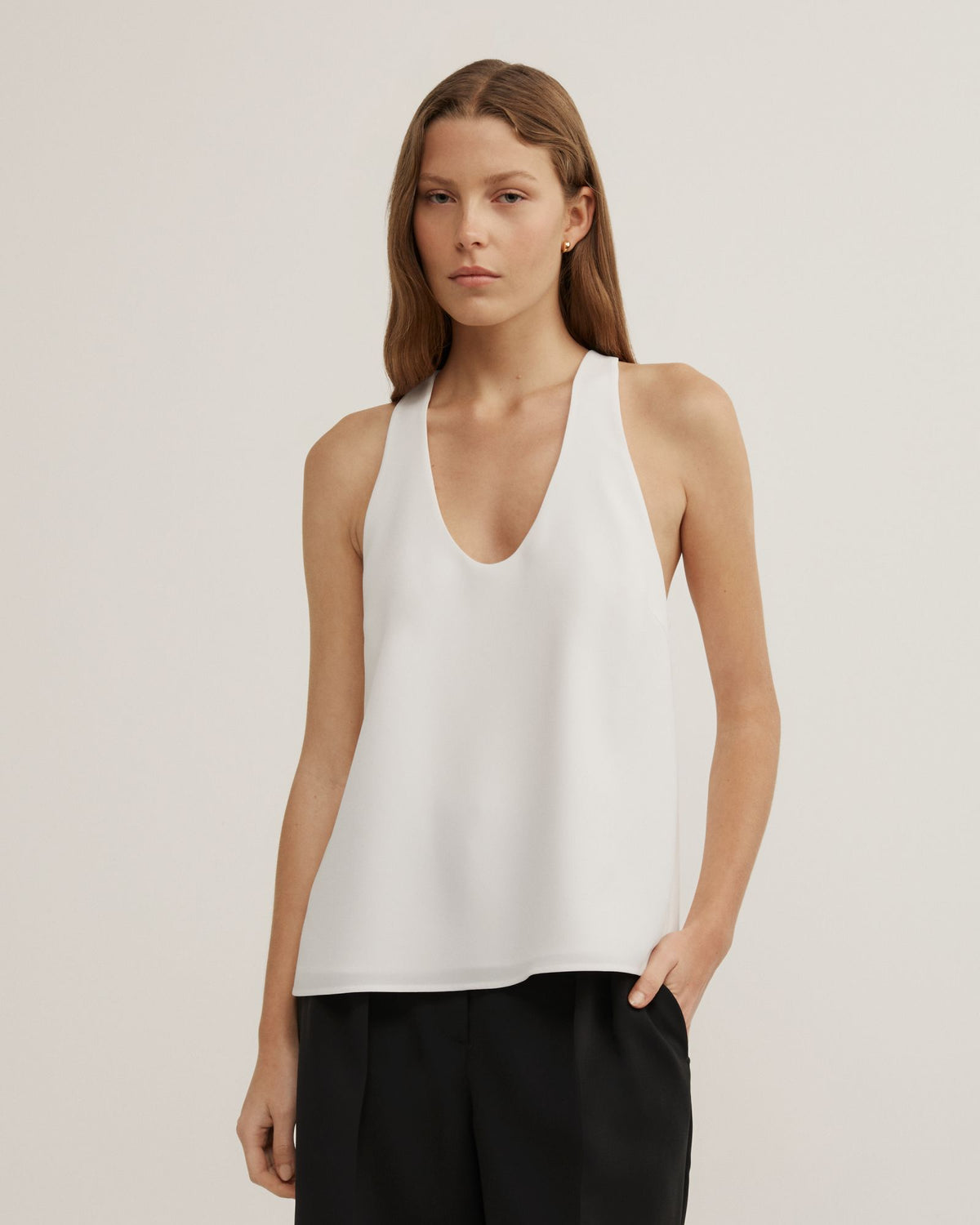 V-Scoop Tank