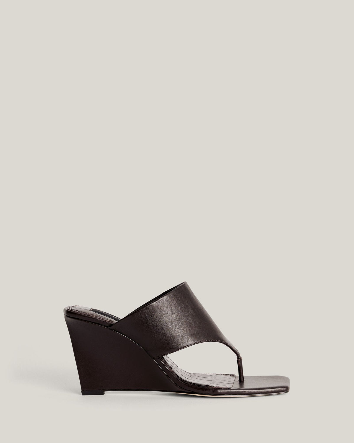 Cassie Wedge