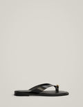 Kyra Slides