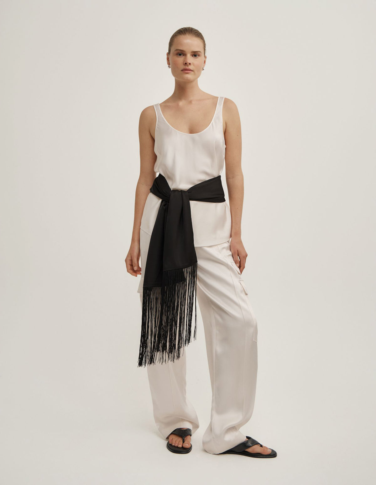 Lee Fringe Scarf
