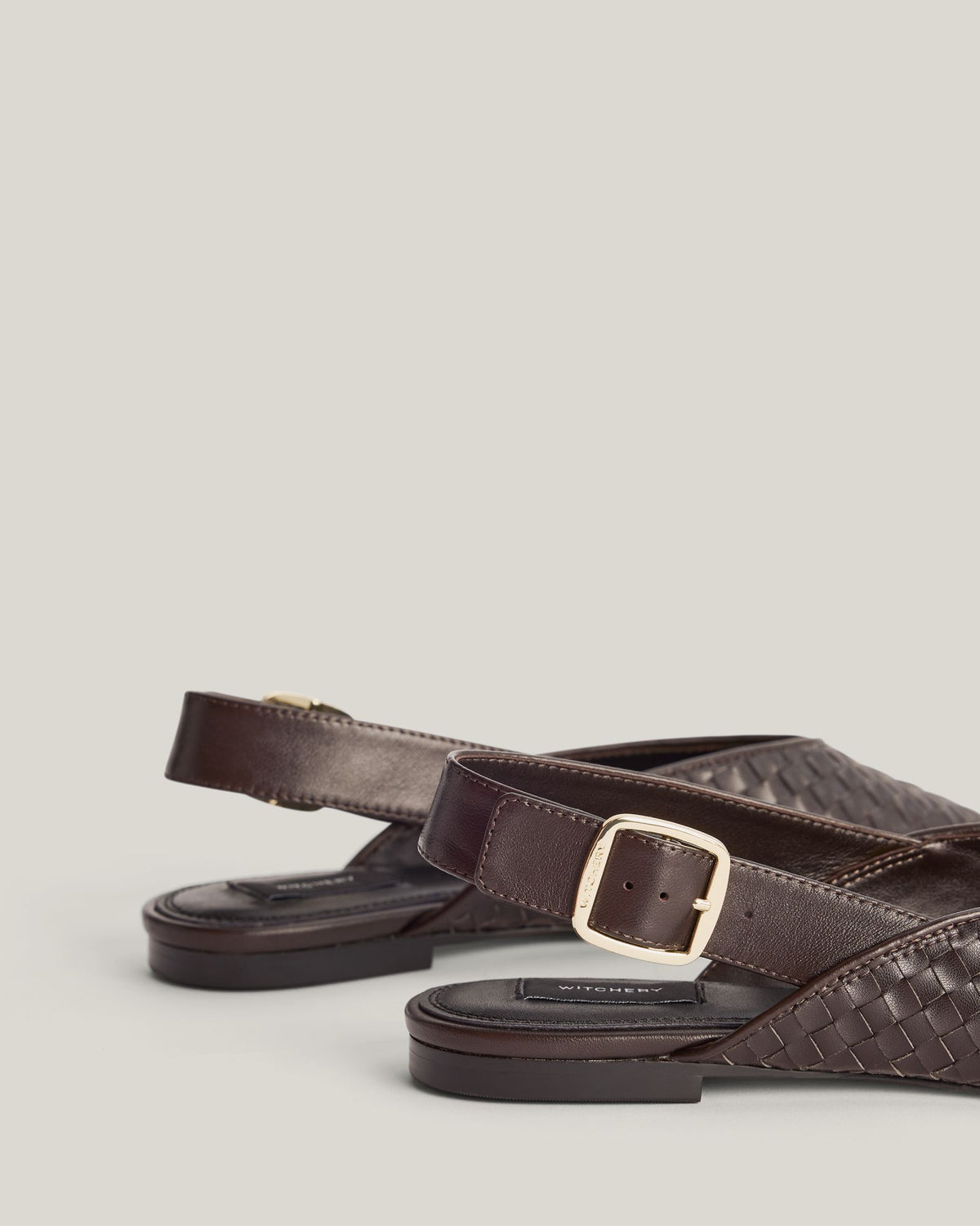 Daisy Weave Flats