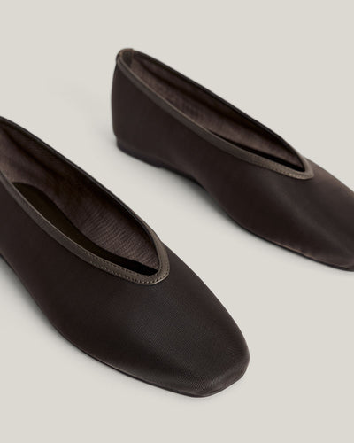 Petra Mesh Flat
